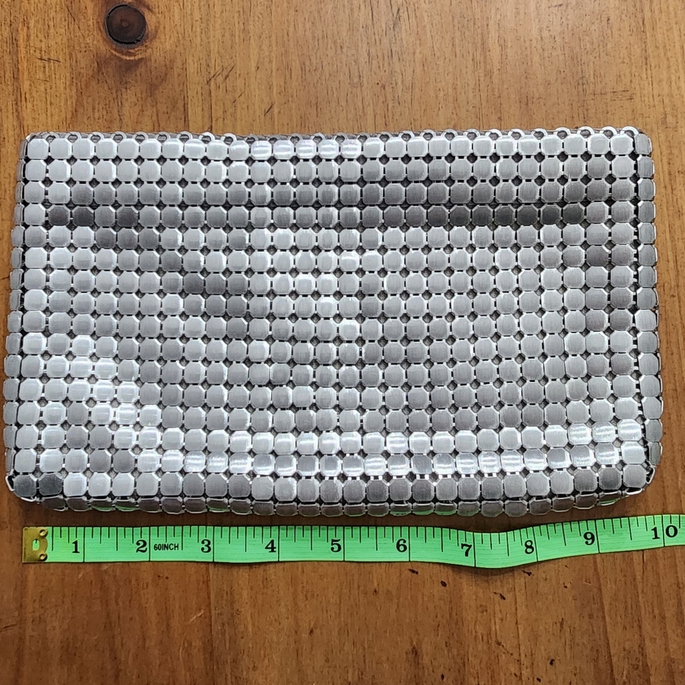 Vintage Whiting & Davis Aluminum Mesh Clutch With Zipper Closure. Art Deco - Picture 10 of 11